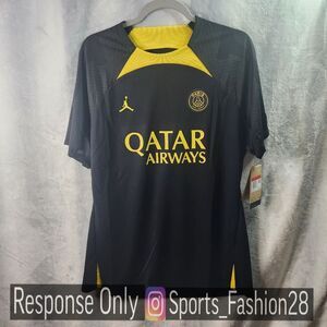 Jordan Dri-FIT Knit Soccer Top Paris Saint-Germain Strike in Black, Size Large